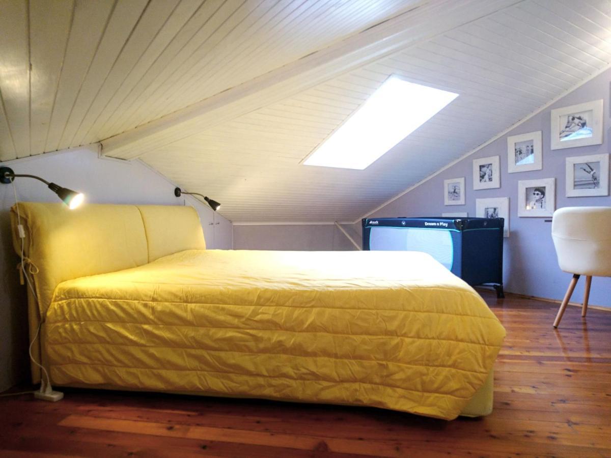 Relaxed Attic In The Old Town Apartman