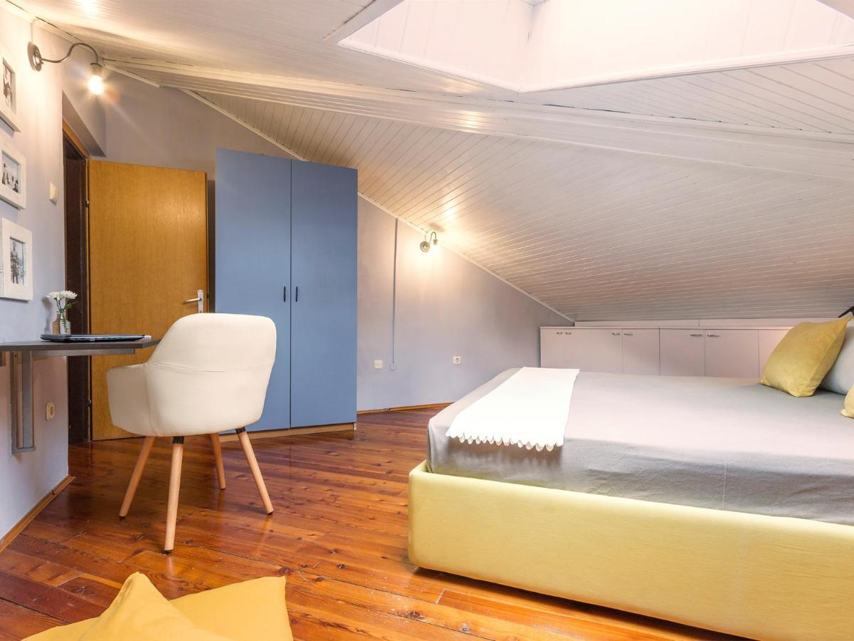 Relaxed Attic In The Old Town