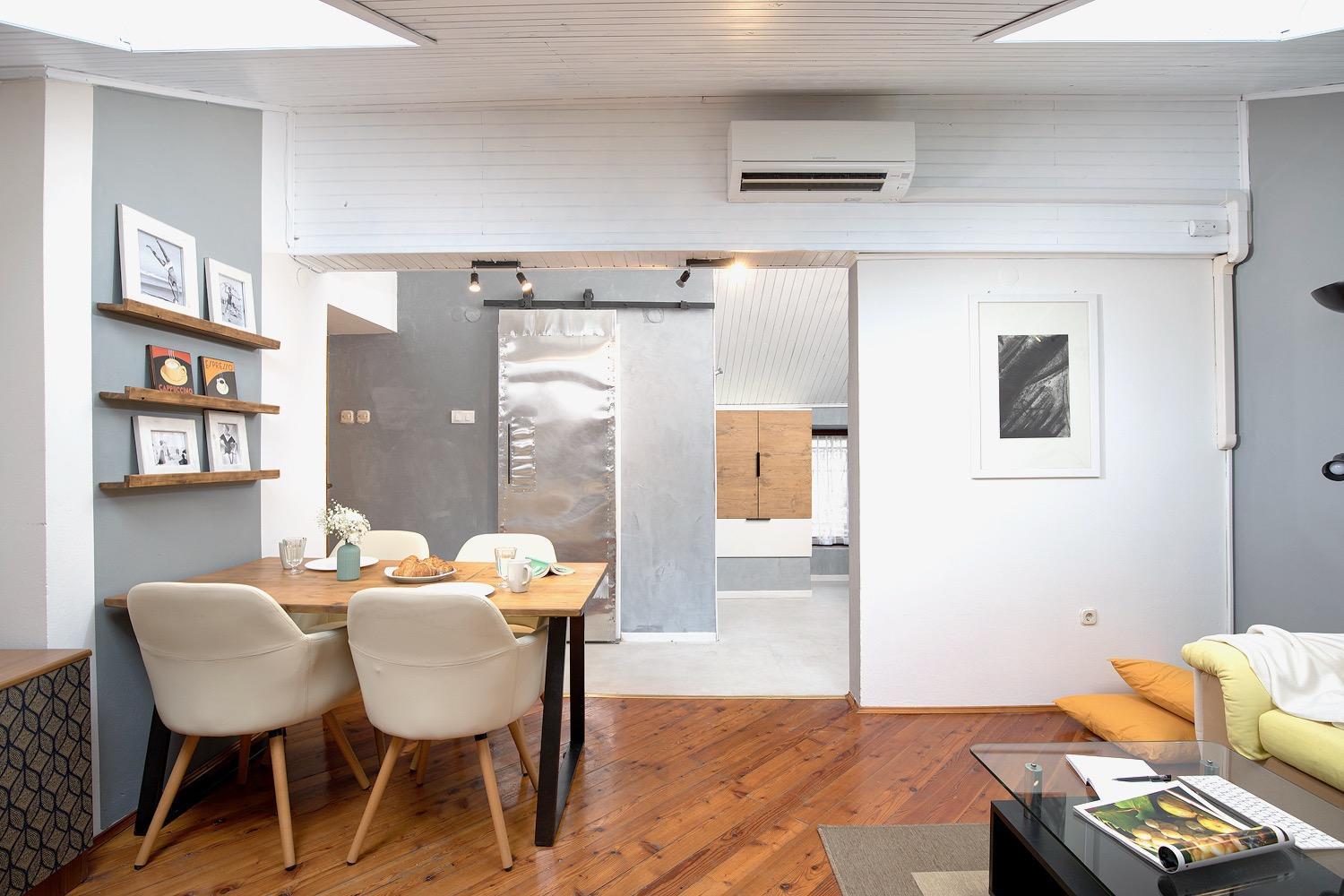 Relaxed Attic In The Old Town Apartman Pula